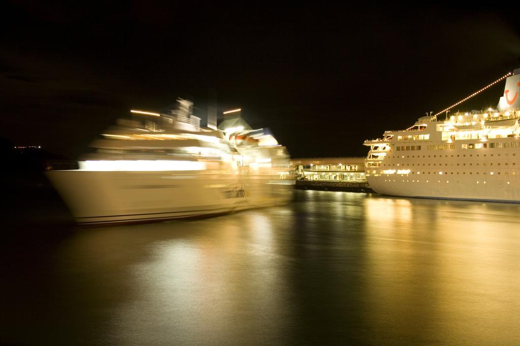 ホテル Residencial Funchal エクステリア 写真